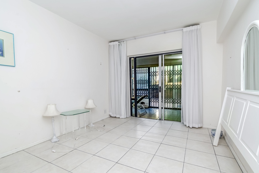 2 Bedroom Property for Sale in Bantry Bay Western Cape